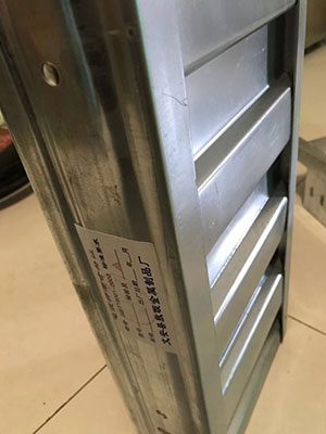 鍍鋅槽式橋架報價